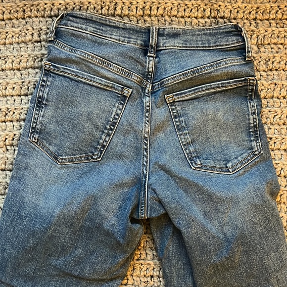 Old Navy O.G Straight Leg High Rise Jeans - Picture 4 of 7